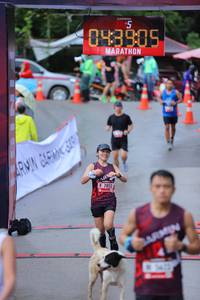 BIB: 043905, 7052
                            <button type="button" onclick="openModal(5745807)" class="btn btn-primary btn-sm float-right btn-popup" data-toggle="modal" data-target=".modal-high-quality">
                        <i class="fas fa-shopping-cart"></i> Add to Cart
                    </button>
                                            <button type="button" onclick="isThisMe(5745807, true)" class="btn btn-success btn-sm float-right btn-popup btn-isme hidden" data-toggle="tooltip" data-placement="bottom" title="นี่คือรูปของคุณใช่ไหม คลิกที่นี่เพื่อเอาเข้าอัลบั้ม">
                        <i class="fas fa-plus"></i> Add to album
                    </button>
                    <button type="button" onclick="isThisMe(5745807, false)" class="btn btn-warning btn-sm float-right btn-popup btn-isnotme hidden">
                        <i class="fas fa-ban"></i> Remove from album
                    </button>